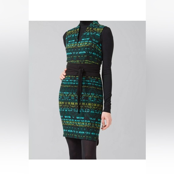 Akris Punto - Tribal mini skirt with faux leather trim at waist- 6 - Picture 1 of 10